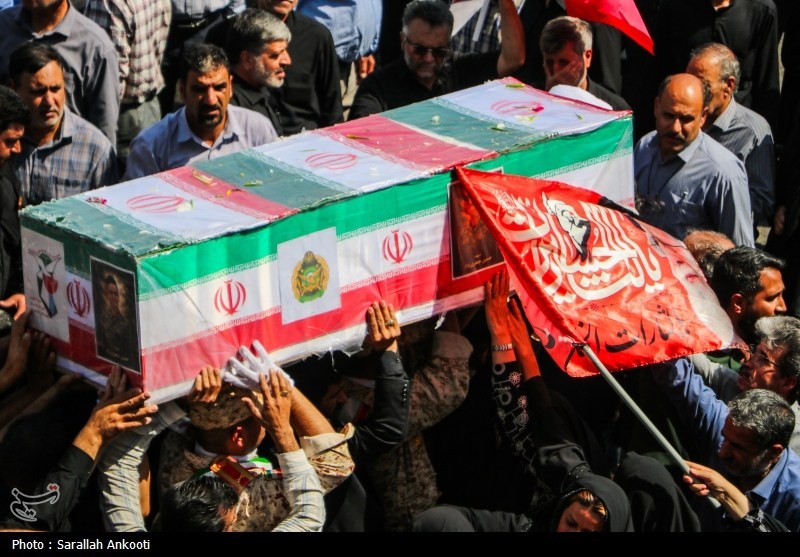 تشییع پیکر سه سرباز شهید پادگان بمپور در رفسنجان